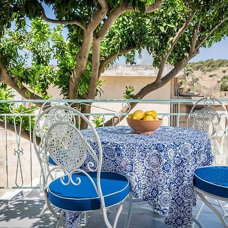 Bohemian Nest - Cheerful 2-Bedroom Villa With Pool Δαυγάτα Εξωτερικό φωτογραφία
