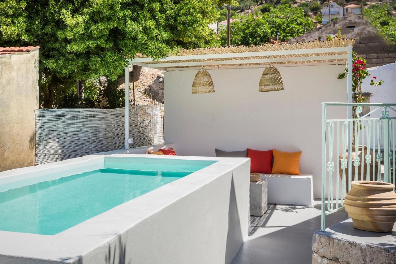 Bohemian Nest - Cheerful 2-Bedroom Villa With Pool Δαυγάτα Εξωτερικό φωτογραφία